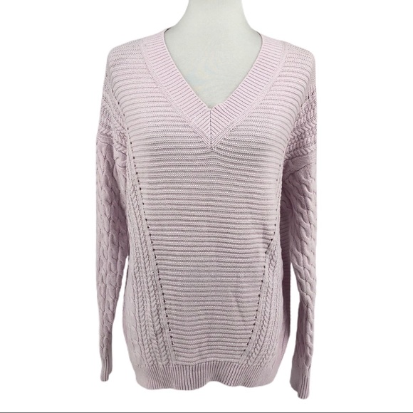 Caslon Sweaters - Caslon Lavender Knit V-Neck Sweater, Size M
